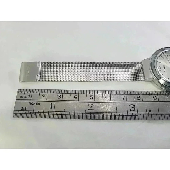 Womens Timex T2P196 Silver Mesh Dress Watch Mirror Bezel New Battery Art Deco main image 6